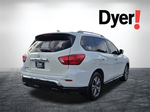Used 2019 Nissan Pathfinder S image 6