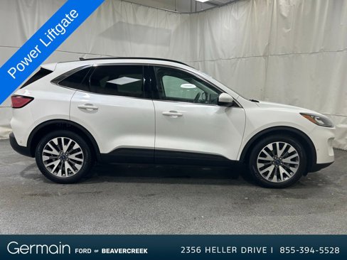Used 2021 Ford Escape Titanium image 9
