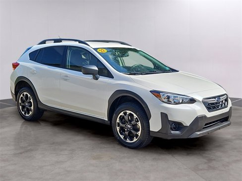 Used 2022 Subaru Crosstrek 2.0i image 3