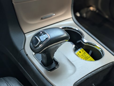 Used 2015 Jeep Grand Cherokee Altitude image 16