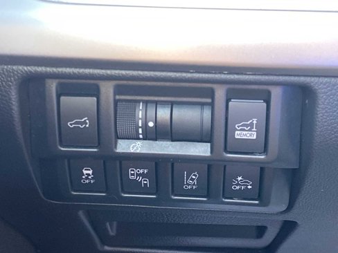 Used 2019 Subaru Outback 2.5i Premium image 27