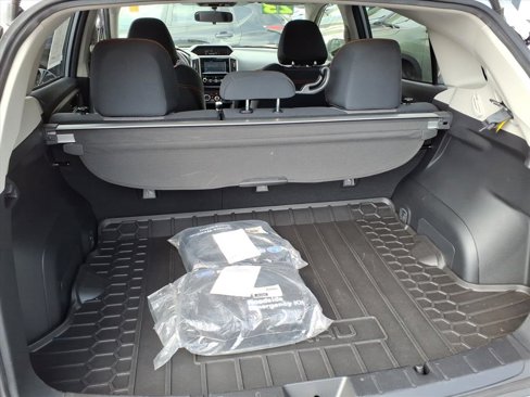 Certified 2023 Subaru Crosstrek 2.0i Premium image 9