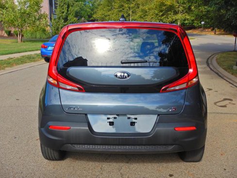 Used 2021 Kia Soul S image 6
