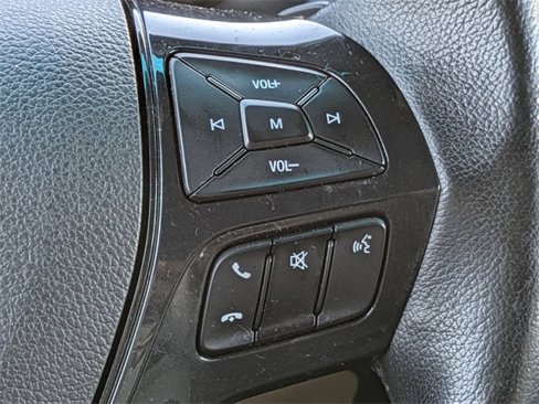 Used 2016 Ford Explorer XLT image 25