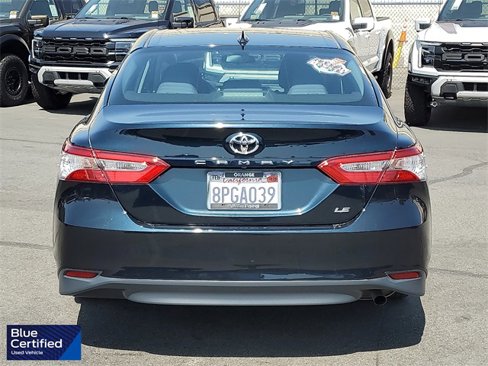Used 2020 Toyota Camry LE image 21