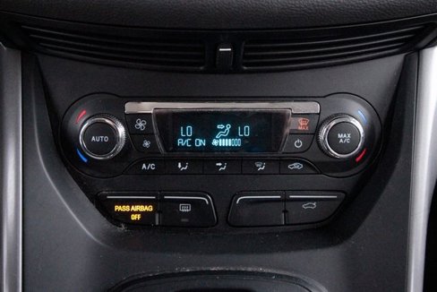 Used 2015 Ford Escape SE w/ SE Chrome Package image 20