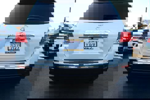 Used 2013 Toyota Highlander FWD image 13
