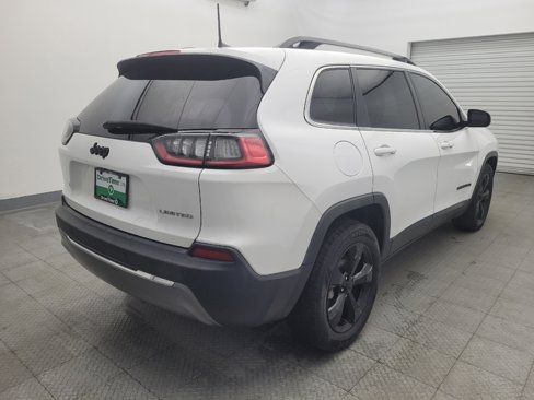 Used 2019 Jeep Cherokee Limited w/ Luxury Group image 9