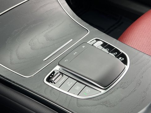 Used 2021 Mercedes-Benz GLC 300 4MATIC w/ AMG Line image 30