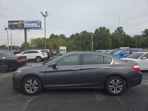 Used 2015 Honda Accord LX image 2