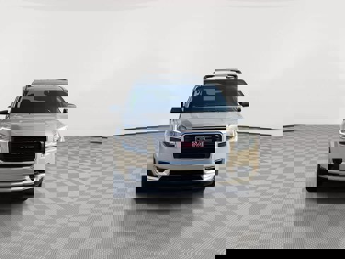Used 2014 GMC Acadia SLE image 3