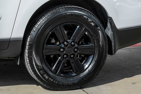 Used 2017 Chevrolet Traverse LT image 55