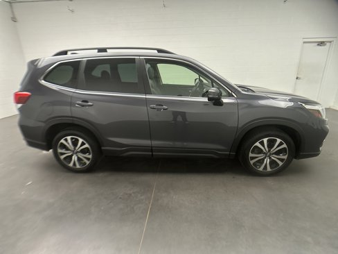 Used 2021 Subaru Forester Limited w/ Popular Package #3 image 10