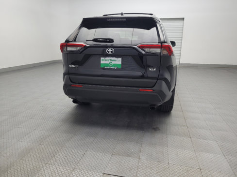 Used 2019 Toyota RAV4 XLE w/ Convenience Package image 7