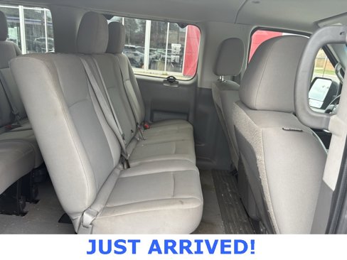 Used 2013 Nissan NV 3500 SV image 11