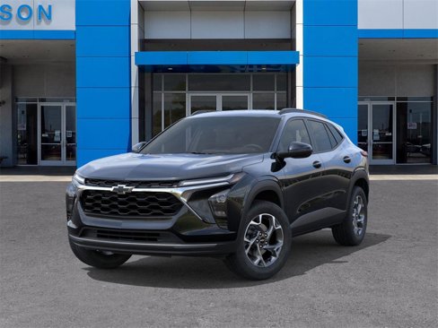 New 2025 Chevrolet Trax LT w/ Driver Confidence Package image 6