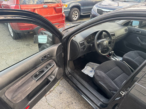 Used 2001 Volkswagen Golf GLS image 7