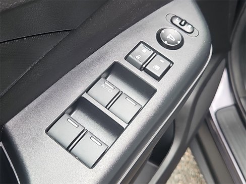 Used 2016 Honda CR-V LX image 20