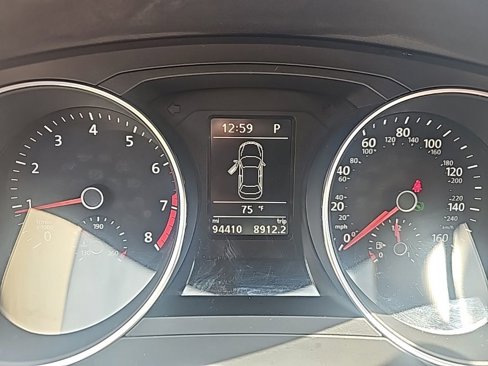 Used 2017 Volkswagen Jetta SE image 25