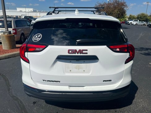 Used 2021 GMC Terrain SLT w/ Infotainment Package II image 5