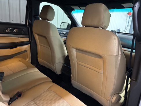 Used 2017 Ford Explorer FWD image 19