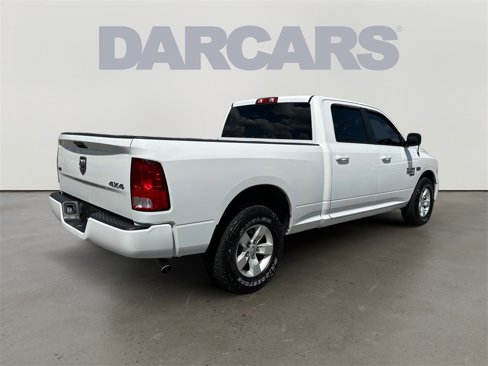 Used 2021 RAM 1500 Classic SLT image 7