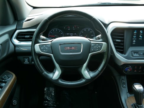 Used 2019 GMC Acadia SLE image 17