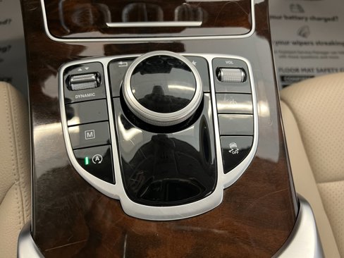 Used 2017 Mercedes-Benz GLC 300 4MATIC w/ Premium 1 Package image 22