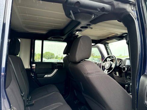 Used 2013 Jeep Wrangler Unlimited Sahara w/ Connectivity Group image 16