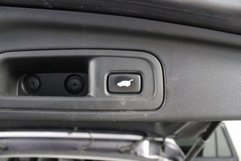 Used 2017 Honda Pilot Touring image 23