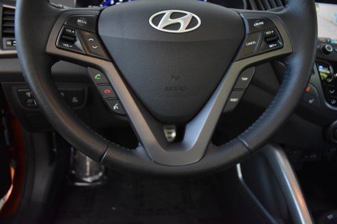Used 2013 Hyundai Veloster Turbo w/ Ultimate Pkg image 17