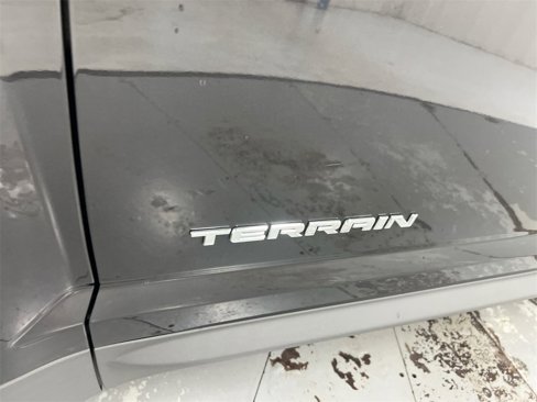 Used 2015 GMC Terrain SLE image 26