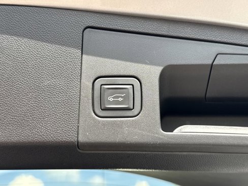 Used 2019 Cadillac XT4 Sport image 7