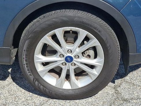 Certified 2019 Ford Escape SE image 8