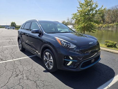 Used 2022 Kia Niro EX Premium image 15