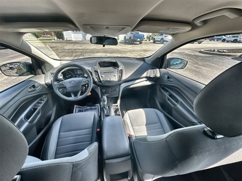 Used 2017 Ford Escape S image 18