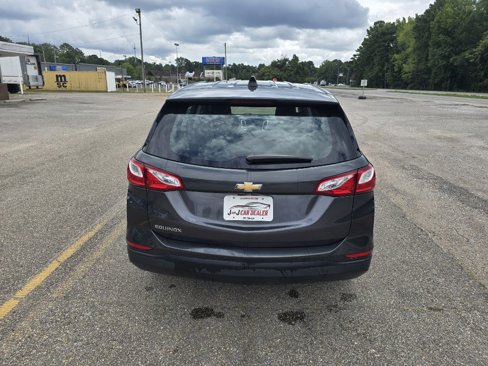 Used 2021 Chevrolet Equinox LS w/ LPO, Floor Liner Package image 8