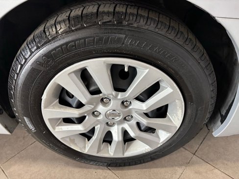 Used 2015 Nissan Altima 2.5 S w/ Power Driver Seat Package image 9