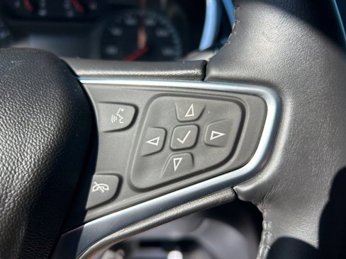 Used 2018 Chevrolet Equinox LT image 19