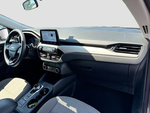 Certified 2022 Ford Escape SE image 27