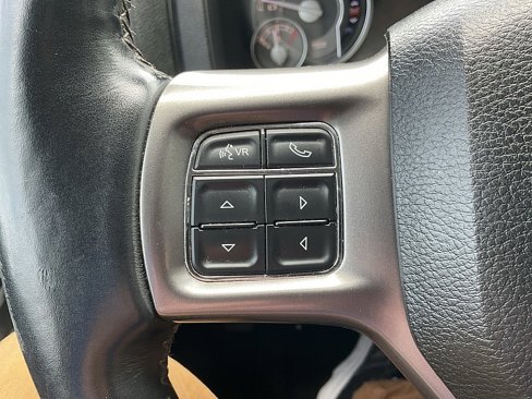 Used 2015 RAM 1500 Limited image 23