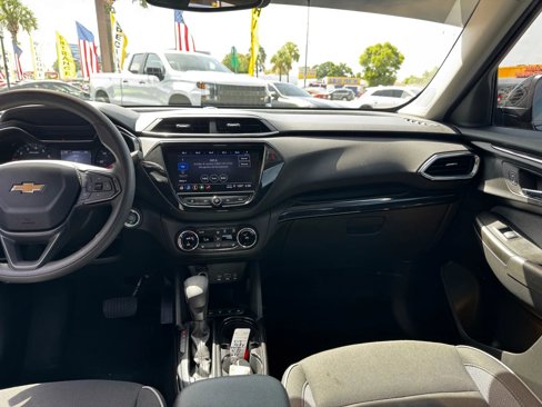Used 2023 Chevrolet TrailBlazer LT w/ Convenience Package image 18