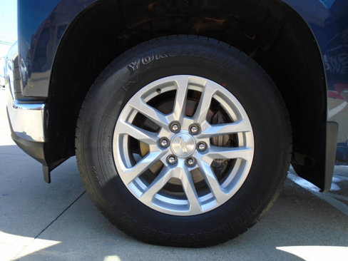 Used 2019 Chevrolet Silverado 1500 LT w/ Texas Edition image 27