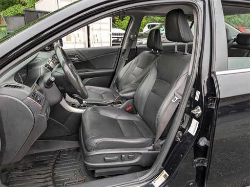 Used 2016 Honda Accord EX-L image 21