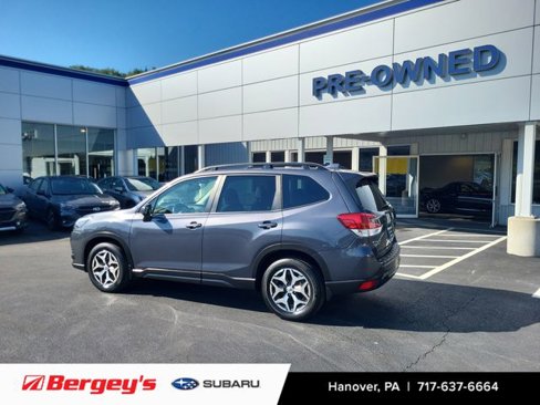 Certified 2022 Subaru Forester Premium image 3