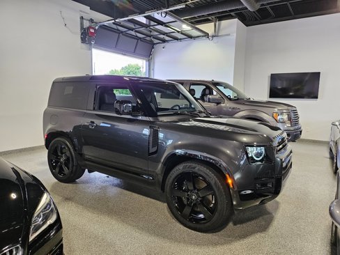 Used 2024 Land Rover Defender 90 V8 image 7