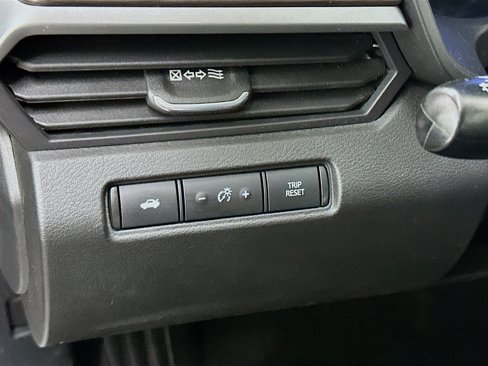 Used 2024 Nissan Altima 2.5 SV image 17