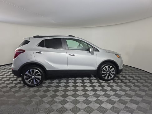 Used 2021 Buick Encore Preferred image 6