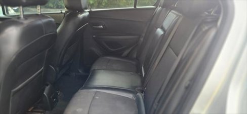 Used 2020 Chevrolet Trax LT w/ LT Convenience Package image 9
