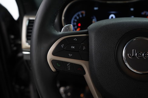 Used 2014 Jeep Grand Cherokee Limited image 19